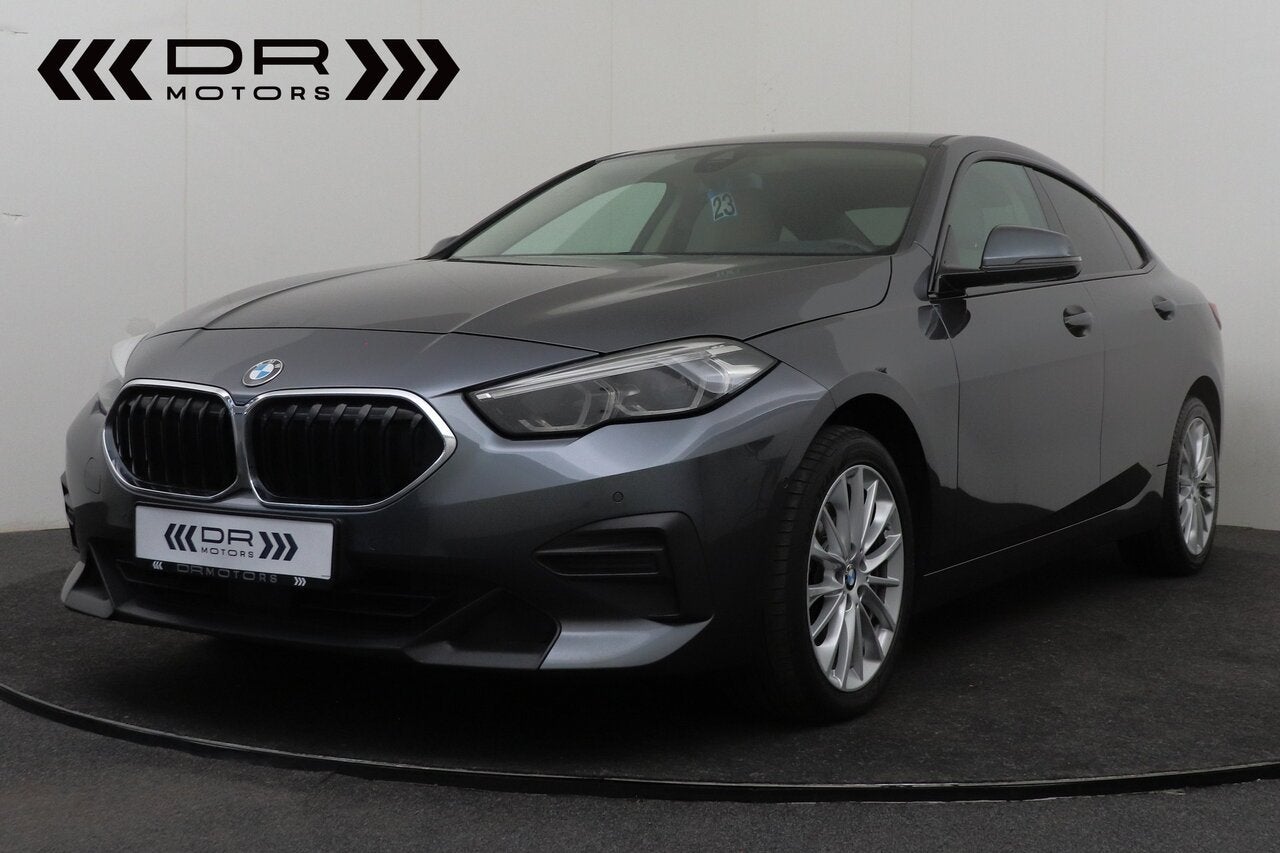 BMW 216 Gran Coupé GRAN COUPE - AUTOMAAT - LEDER - APPLE CA, Auto's, Xenon verlichting, Bedrijf, 5 deurs, 3 cilinders