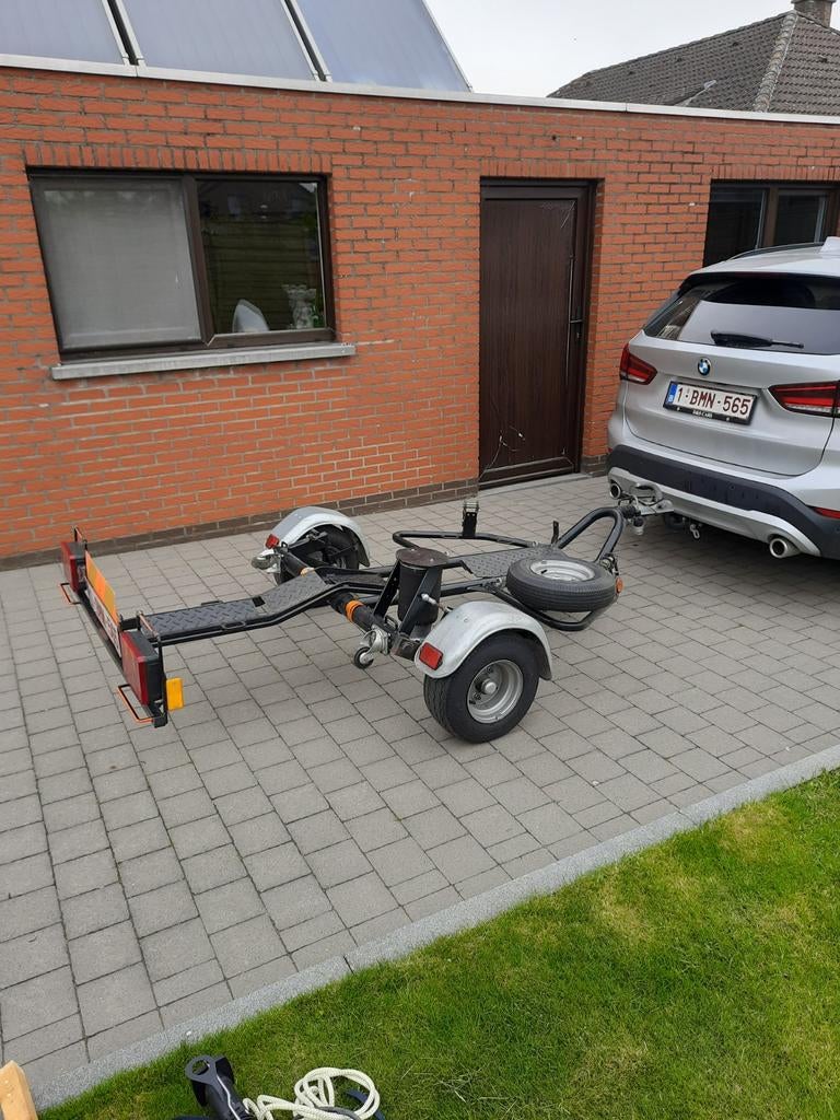 MOTO REMORQUE, Ophalen