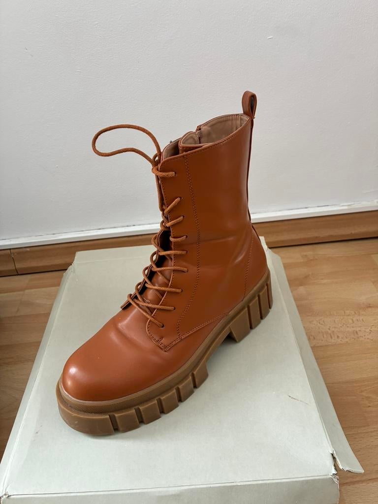 Schoenen en botjes maat 41, Kleding | Dames, Ophalen, Zo goed als nieuw