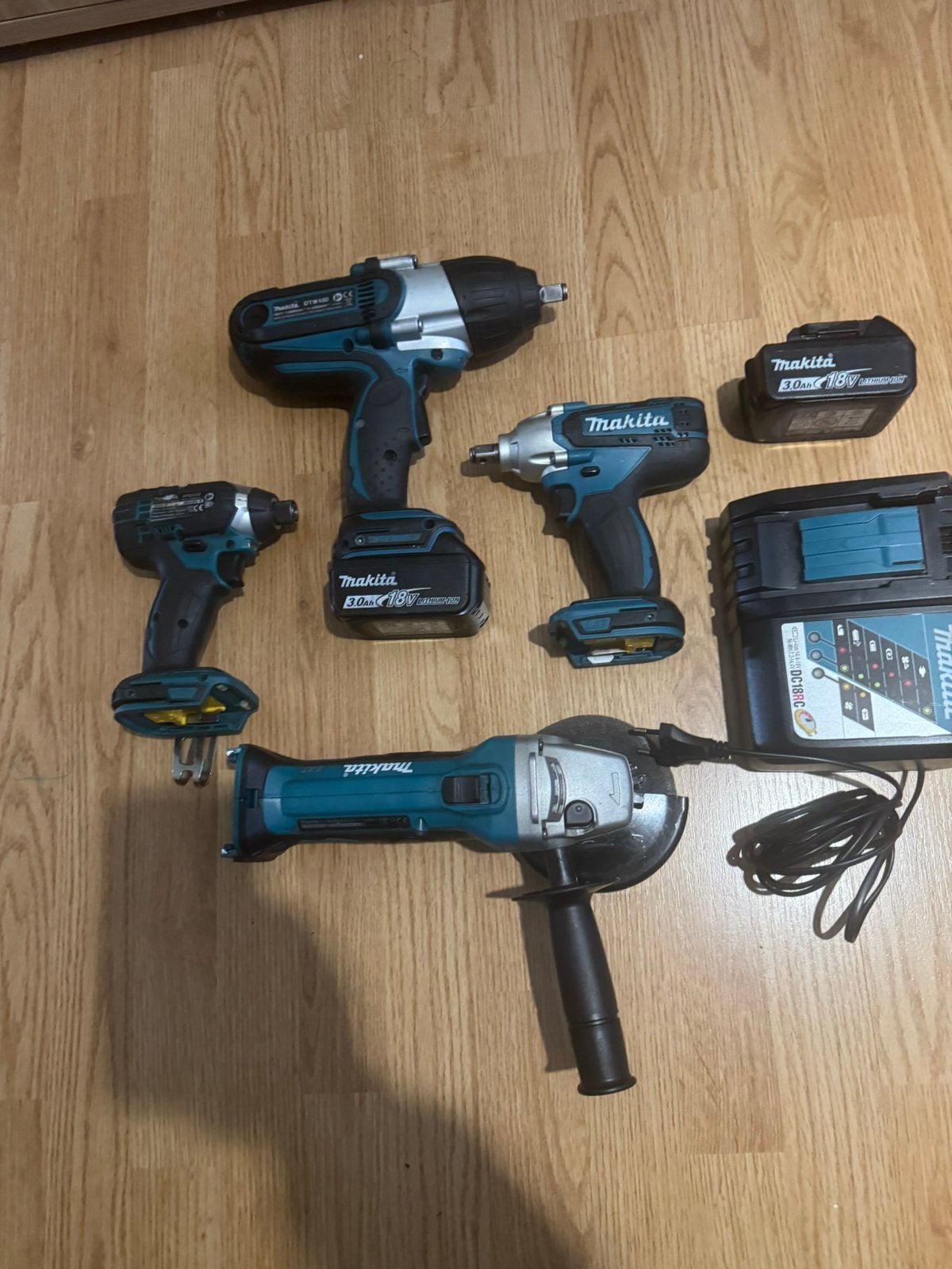 Makita gereedschap, Doe-het-zelf en Bouw, Ophalen, Zo goed als nieuw