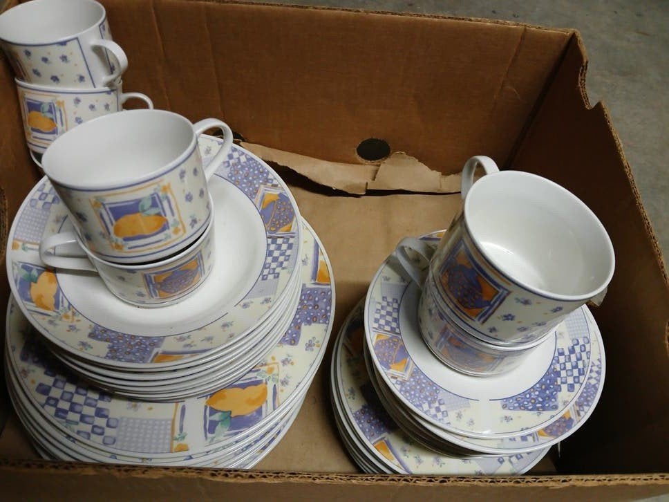 Mooi servies 40-delig., Huis en Inrichting, Ophalen, Landelijk/Boerenbont, Zo goed als nieuw, Aardewerk