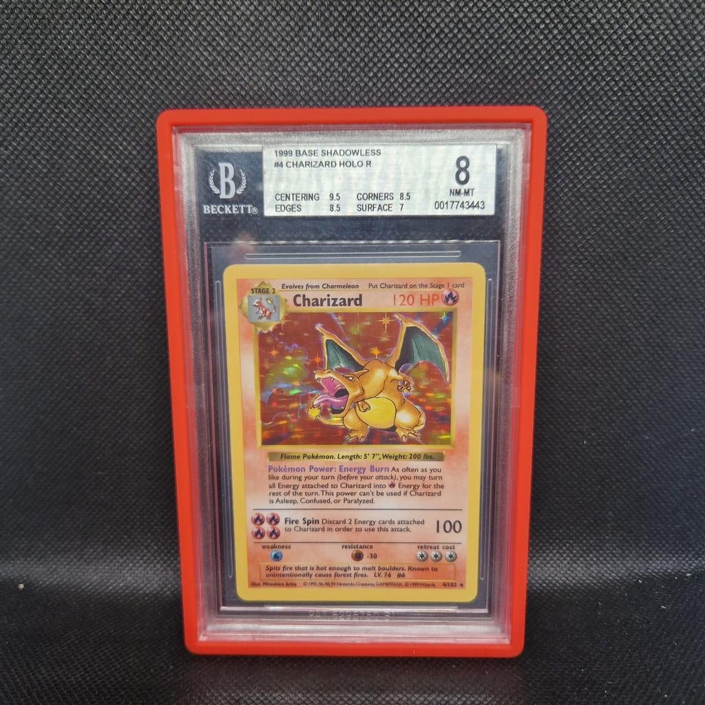Kit de base Charizard Holo Shadowless BGS 8, Enlèvement ou Envoi