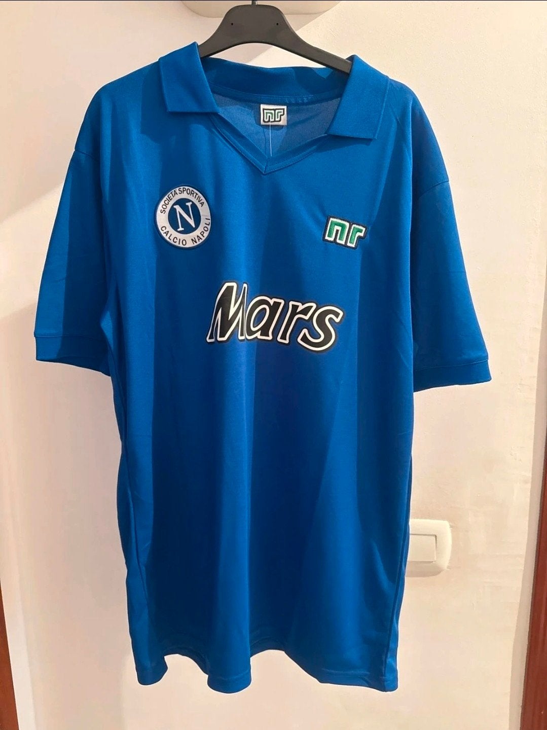 Maillot de football rétro SSC Napoli 10 taille L, Envoi, Neuf, Maillot