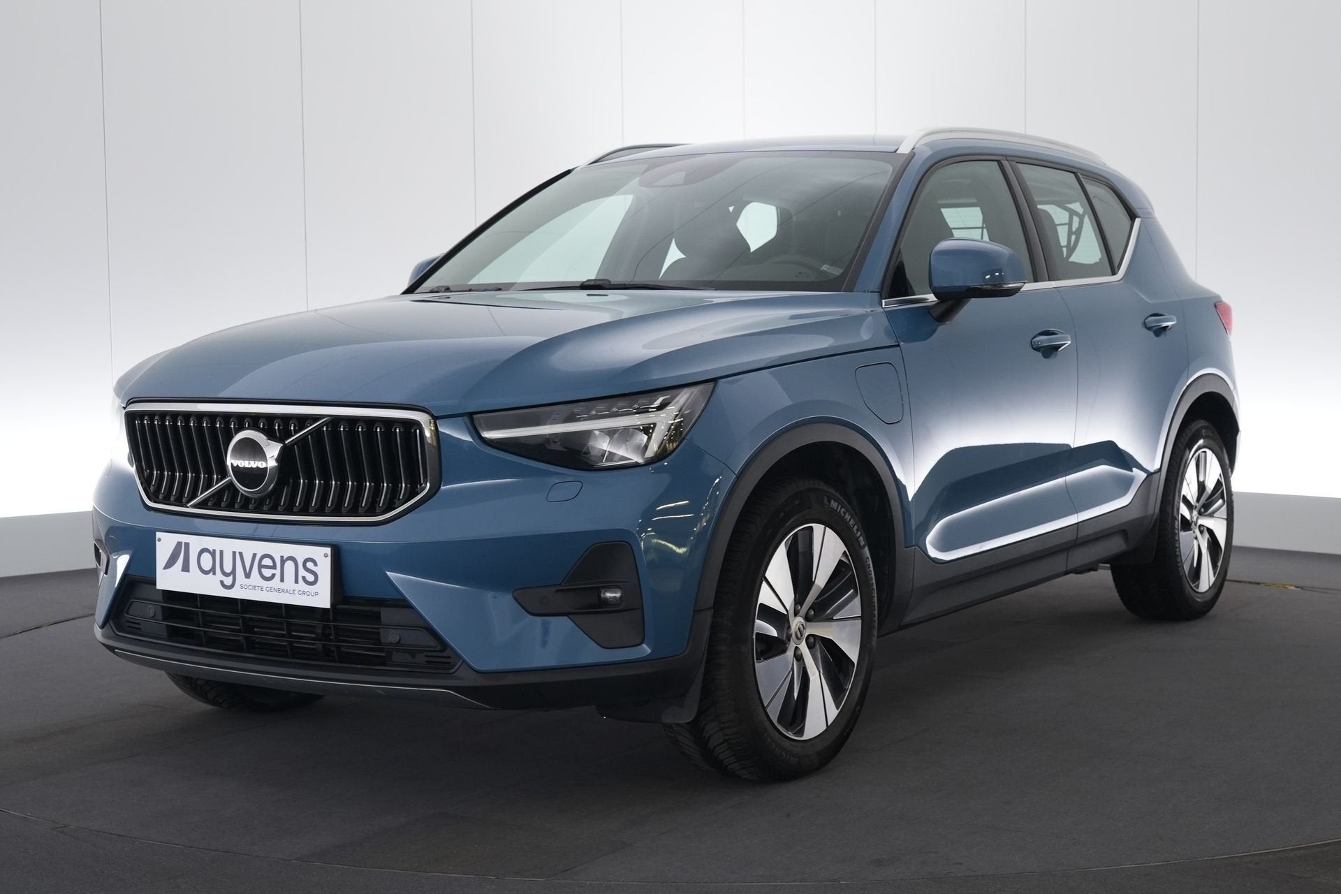 (2CFZ687) VOLVO XC40, Autos, Cuir, Achat, Euro 6, Entreprise