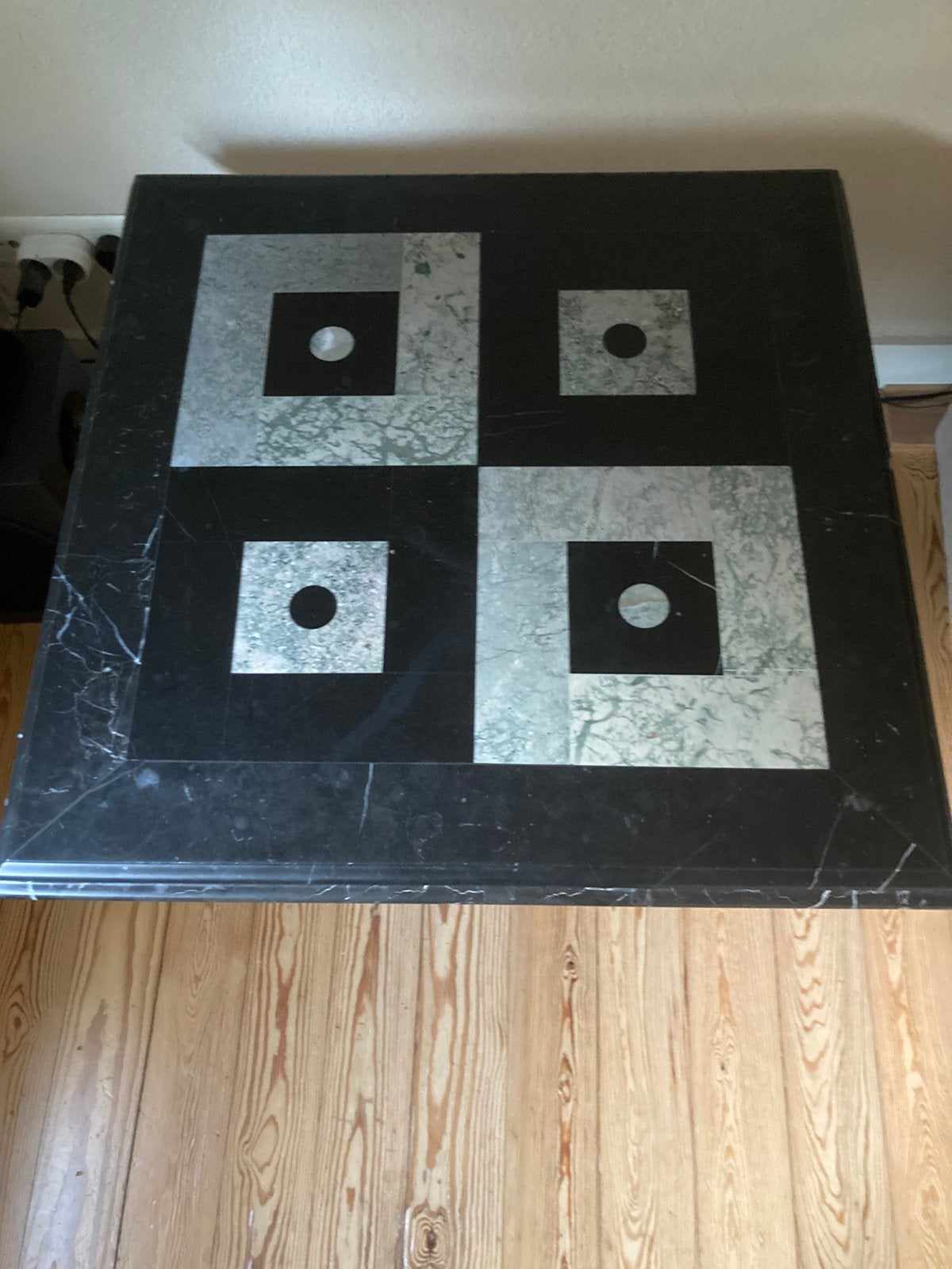 Salontafel, Overige materialen, Vierkant, Zo goed als nieuw, 5 – 50