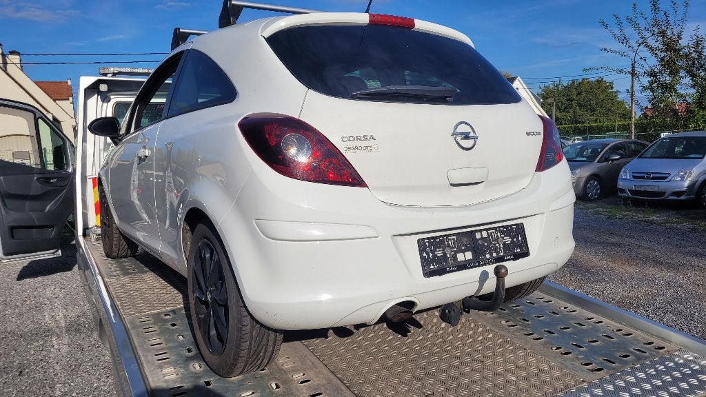 opel corsa 1.2i AIRCO TREKHAAK 2015 !!! MOTOR DEFECT !!!!, Auto's, Voorwielaandrijving, Euro 5, Stof, 63 kW