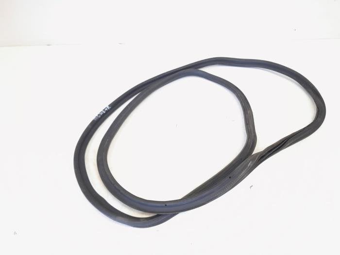Achterkleprubber van een Volkswagen Golf, Gebruikt, -, Volkswagen, -