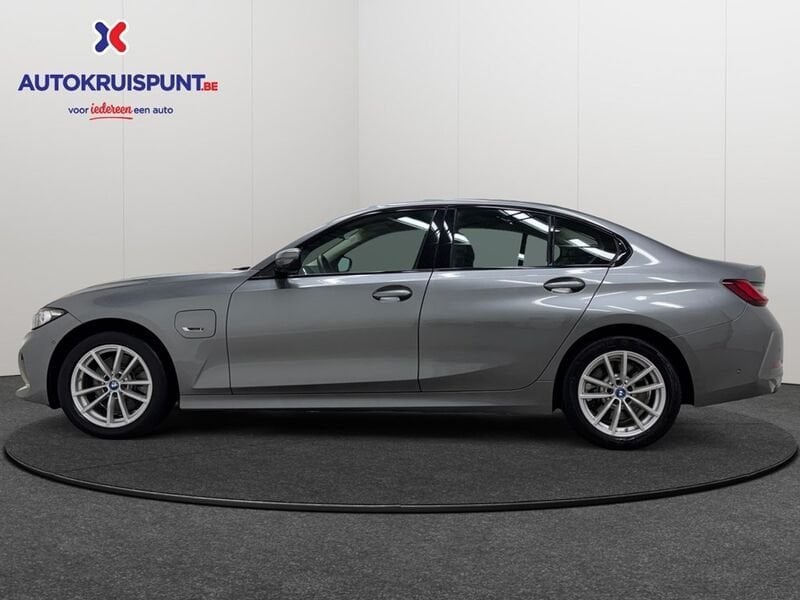 BMW Série 3 320e AUT, Argent ou Gris, Achat, 42 g/km, 4 portes