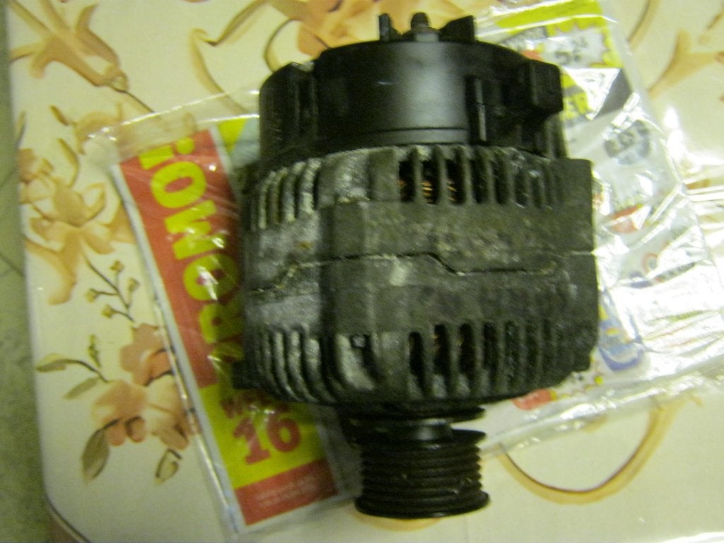 Dynamo voor VW Golf 4 1.9 TDI 2003, Ophalen of Verzenden, Gebruikt, Volkswagen