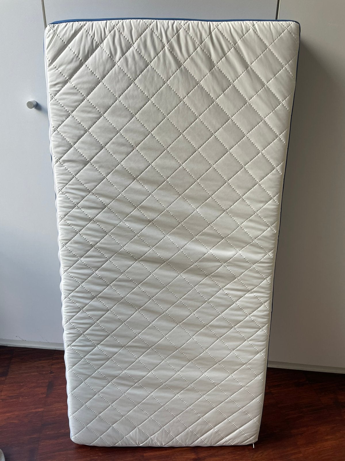 Orka matras 120 x 60 cm waterafstotend, Enlèvement, Comme neuf, Matelas