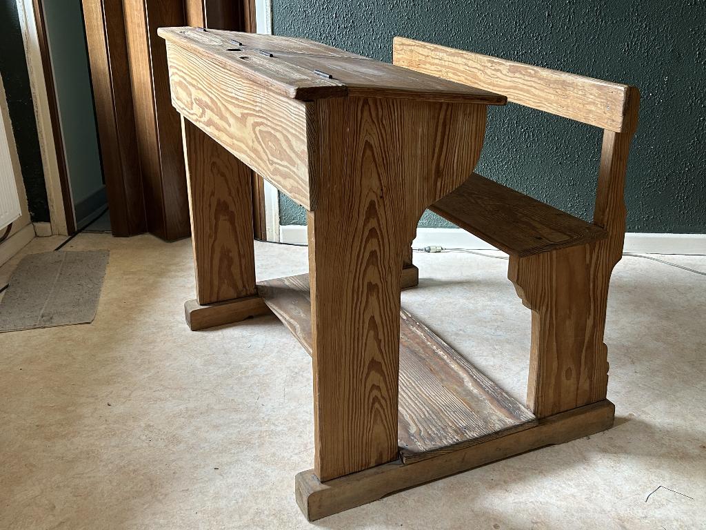 Banc d'école, Enlèvement, Utilisé