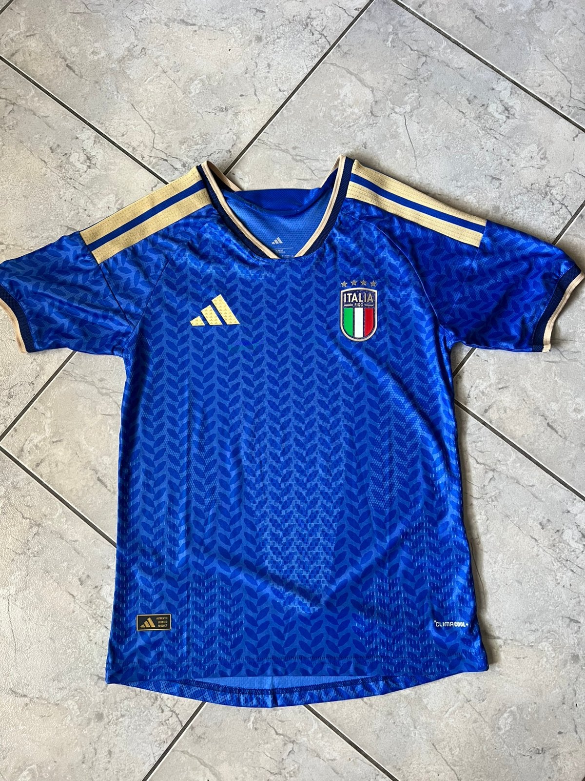 Italie voetbaltenue 2026 - Maat L, Maat L, Verzenden, Zo goed als nieuw, Shirt