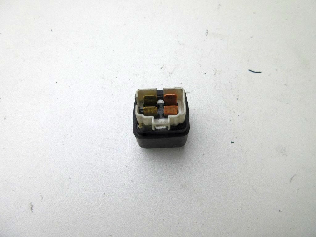 Yamaha FJ1200 relais 4P relay FJ 1200 vier pins Omron FJ1100, Motos, Enlèvement ou Envoi, Utilisé