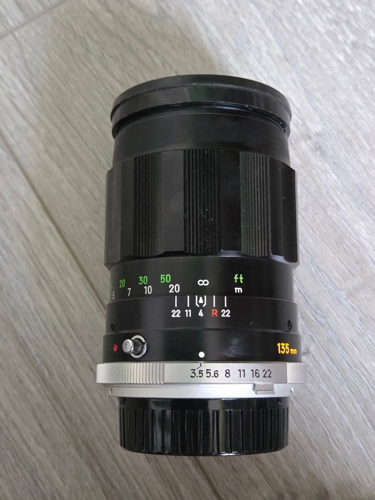 Minolta telelens 135 mm  - 1 : 3.5, Ophalen, Gebruikt, Spiegelreflex, Minolta
