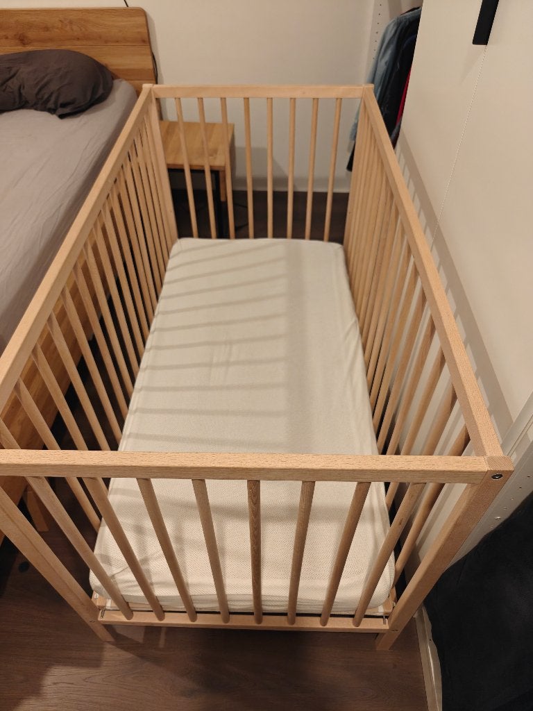 Babybedje Ikea (inclusief matras), Ophalen, Gebruikt, Ledikant
