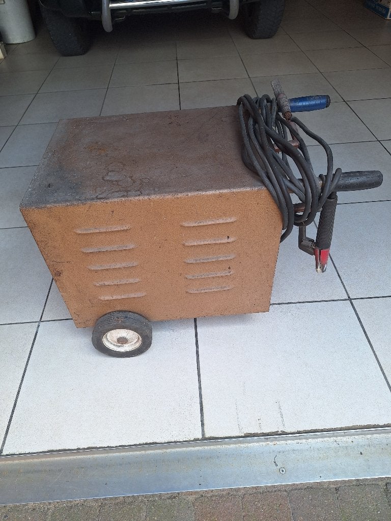 Te koop, Ophalen, Gebruikt, 150 tot 250 ampère, Elektroden