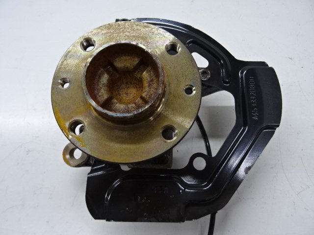 MOYEU DE ROUE AVANT DROIT Renault Twingo III (AH), Renault, Mevr. I. Hauben, Utilisé, Rue de l'Espoir 34 34
4030  GRIVEGNÉE, BE