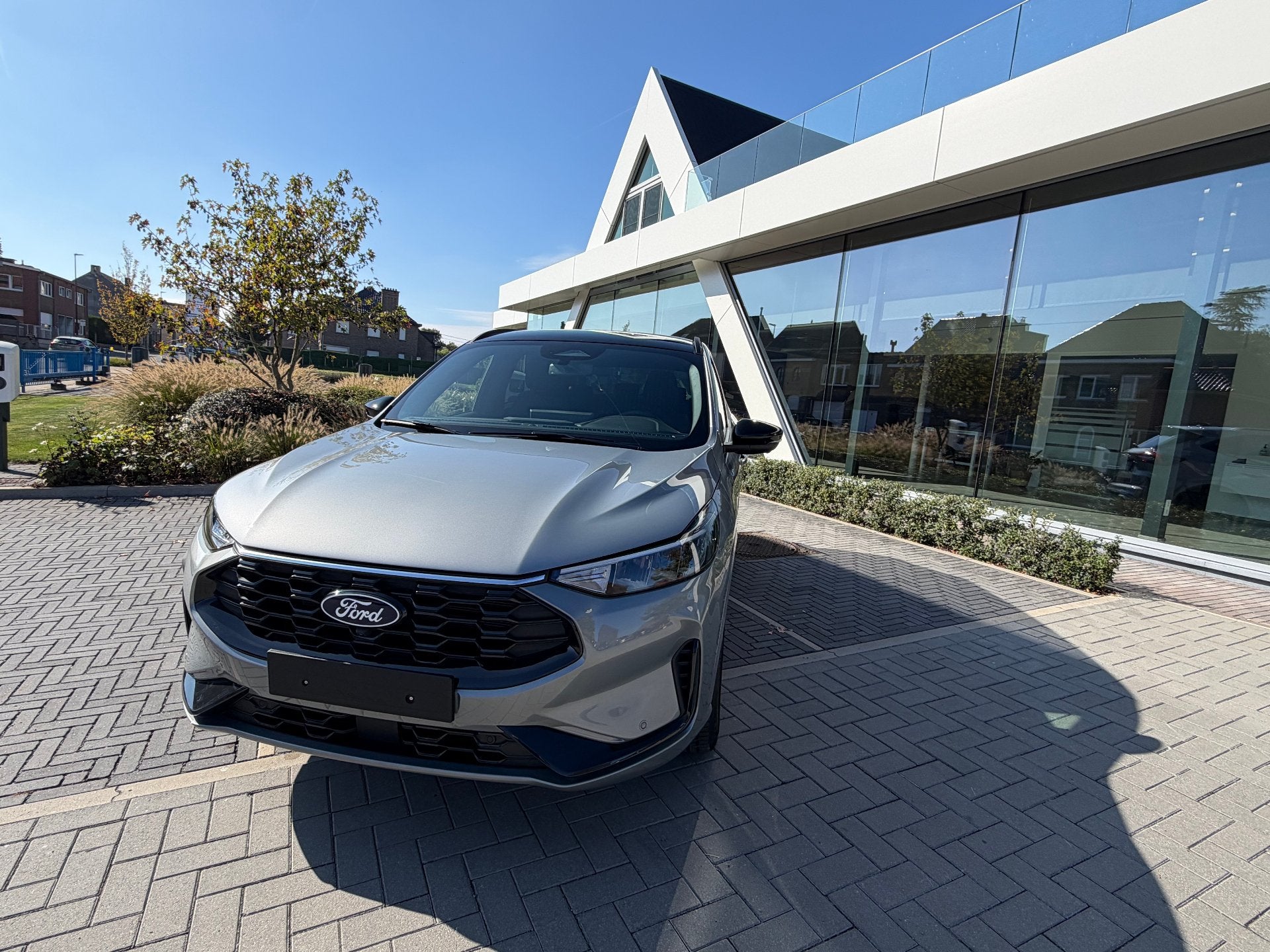 Ford Kuga PHEV ST-Line X (bj 2026, automaat), Auto's, Automaat, Gebruikt, Overige kleuren, Leder en Stof