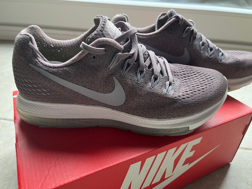 Dames schoen vrijetijd/fitness Nike maat 38, Sports & Fitness, Danse, Enlèvement, Comme neuf, Chaussures