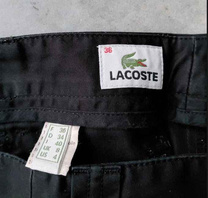 Set van 2 Lacoste Bermuda Chino Shorts (Zwart & Wit), Verzenden, Nieuw, Maat 46 (S) of kleiner, Wit