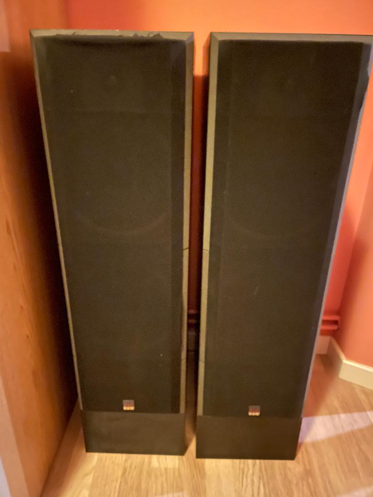 Vends Bowers & Wilkins B&W DM 580 enceintes colonnes – paire, TV, Hi-fi & Vidéo, Enlèvement, Utilisé, Bowers & Wilkins (B&W), Haut-parleurs Frontaux, Arrière ou Stéréo