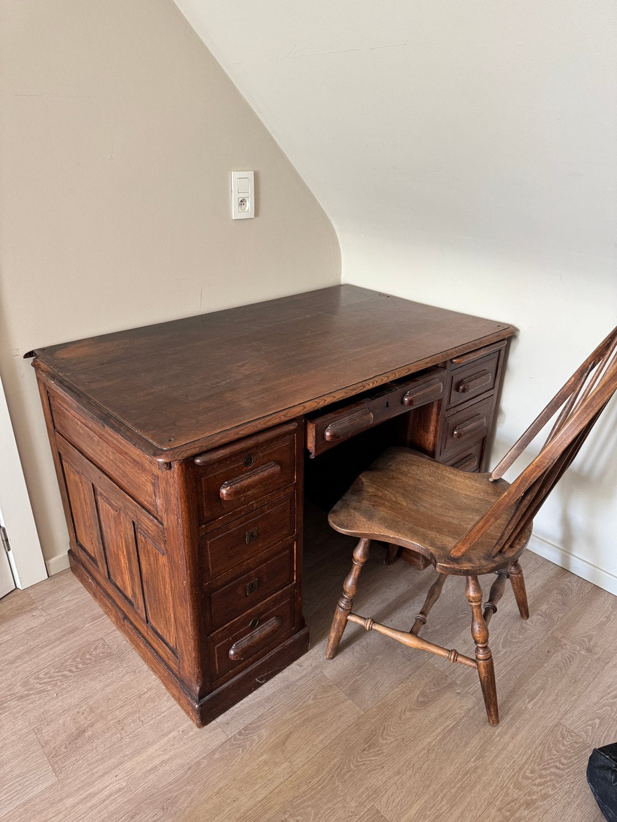 Bureau ancien, Enlèvement