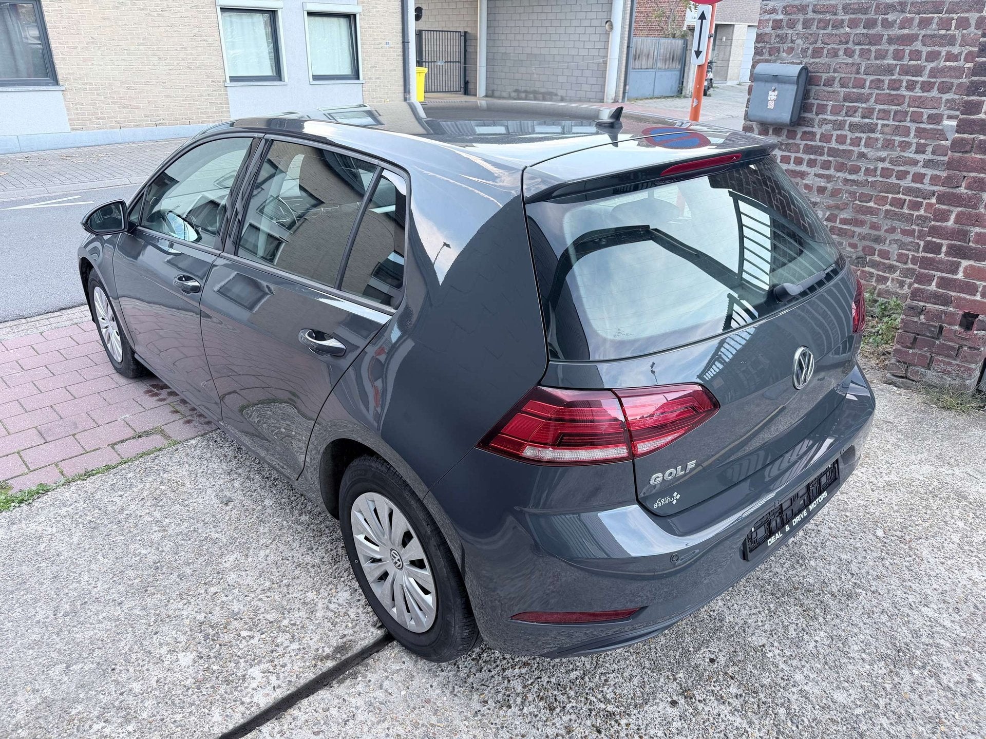 Volkswagen Golf 1.0 TSI EDITION TRENDLINE, Autos, Argent ou Gris, Achat, Entreprise, Boîte manuelle