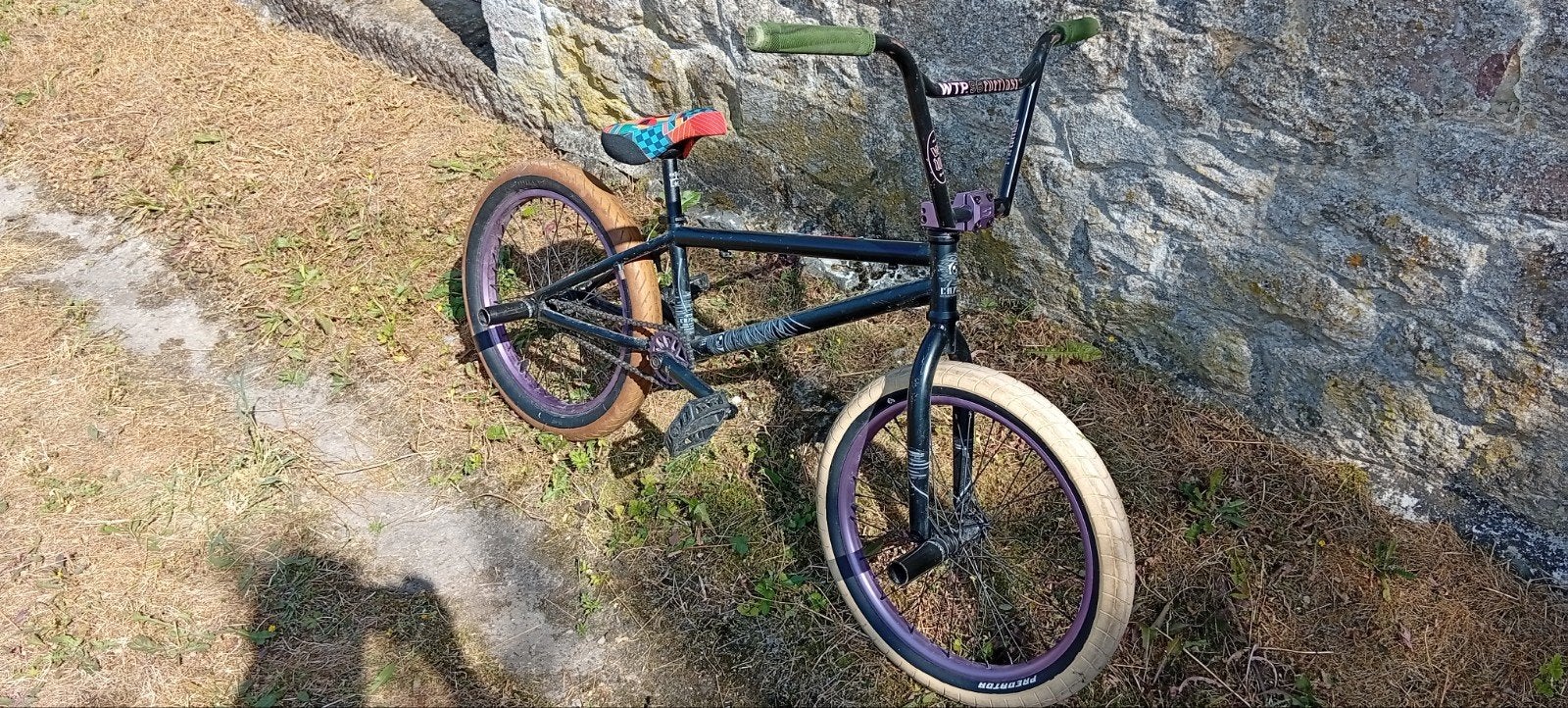 bmx weethepeople (+ salt, fiction, gt), Enlèvement