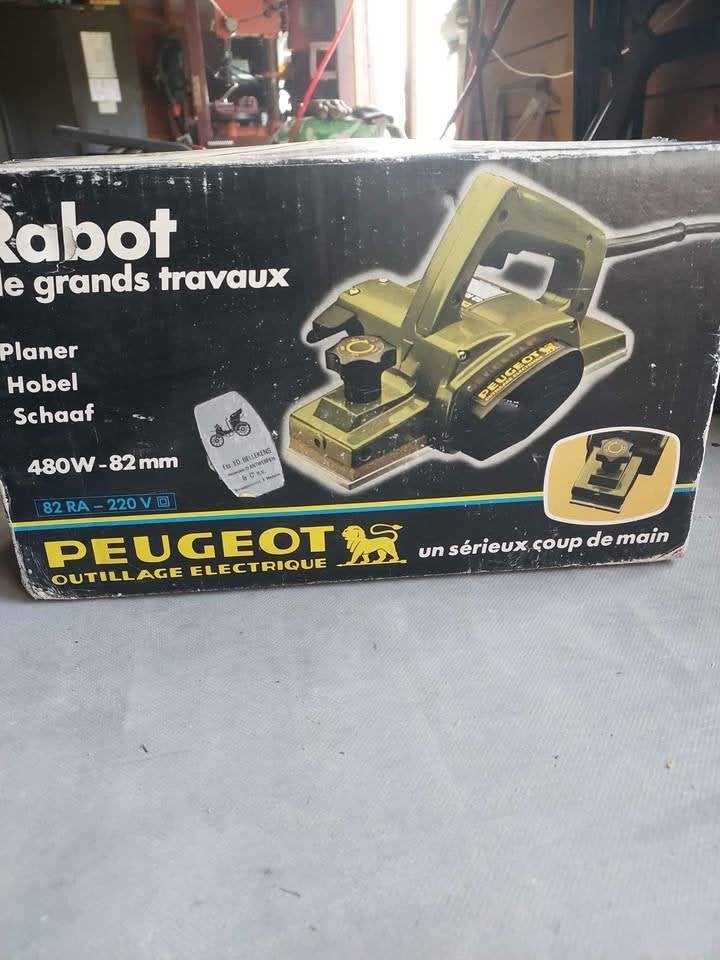 Schaafmachine Peugeot in nieuwstaat, Doe-het-zelf en Bouw, Ophalen of Verzenden, Zo goed als nieuw, Elektrisch