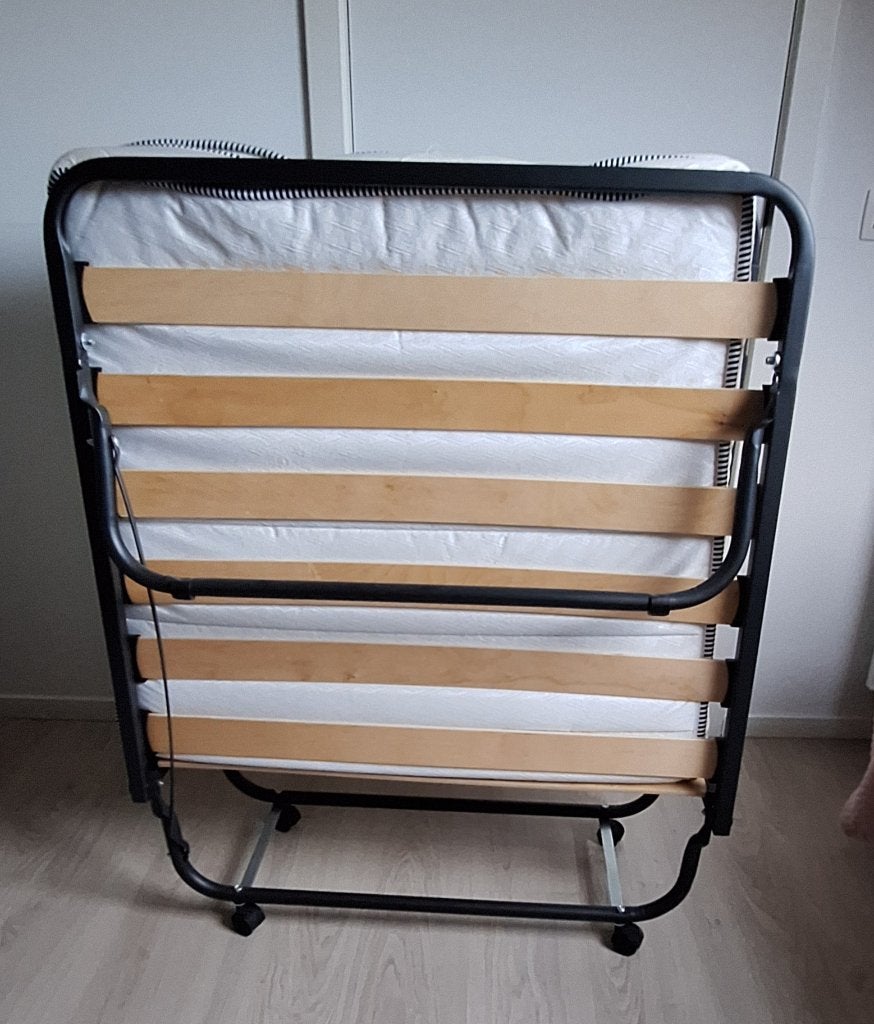 Vouwbed/ logeerbed, Huis en Inrichting, Ophalen, 90 cm, Eenpersoons, 190 cm of minder