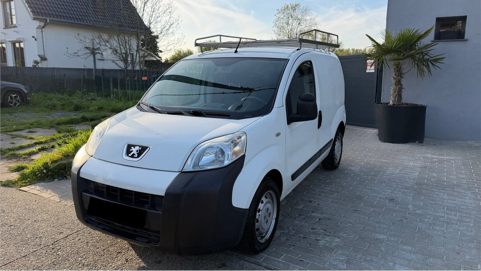 PEUGEOT BIPPER 1.4 ESSENCE 2010 EMBRAYAGE NEUF, Auto's, Stof, Overige modellen, Wit, Bedrijf