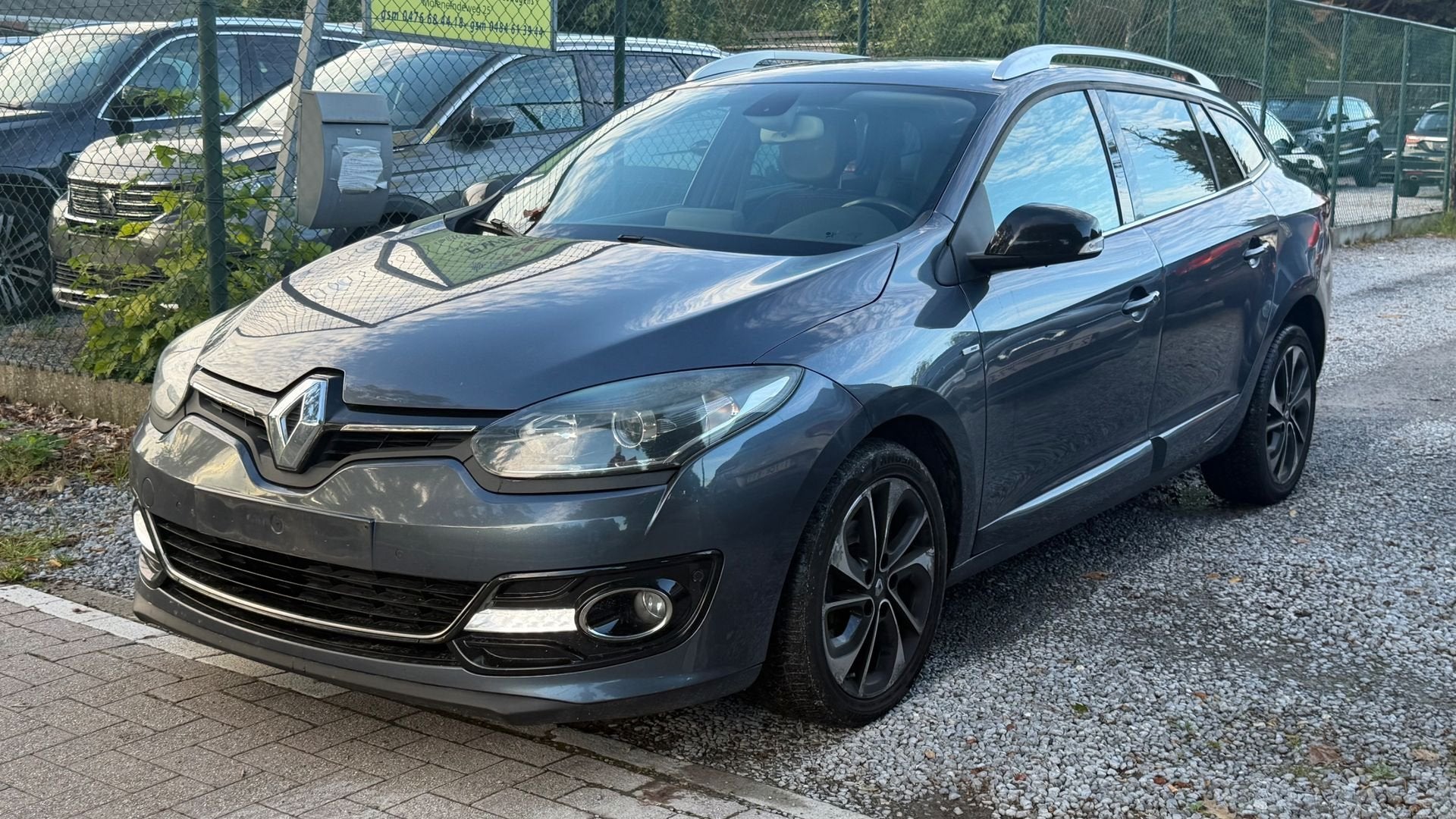 Renault Megane 1.5 diesel Automaat, Auto's, Euro 5, 4 cilinders, 110 g/km, Leder en Stof
