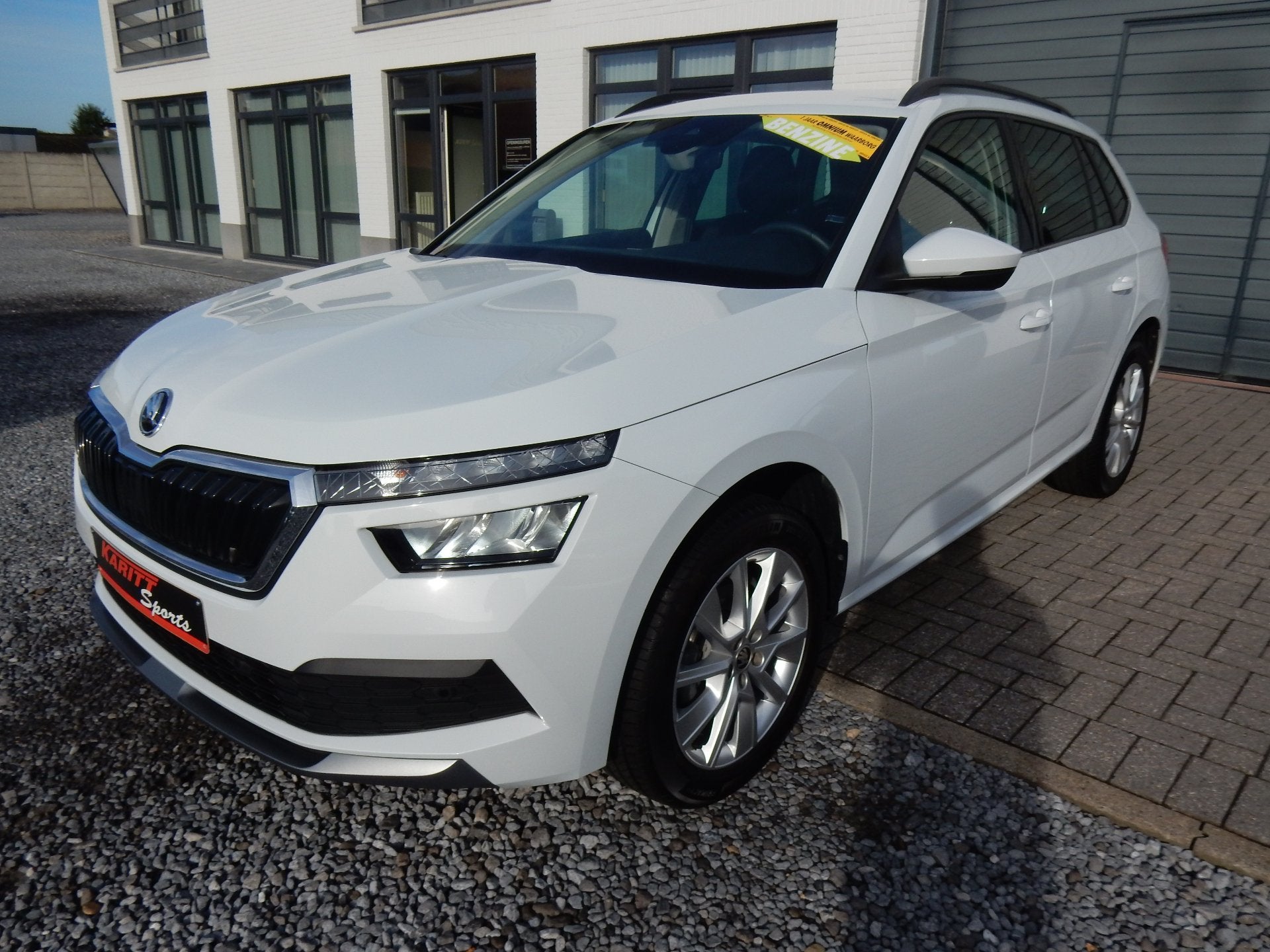 Skoda Kamiq 17.000km ! gps/camera/cruise /trekhaak/zetelwarm, Auto's, Skoda, Stof, Gebruikt, Overige kleuren, Bedrijf