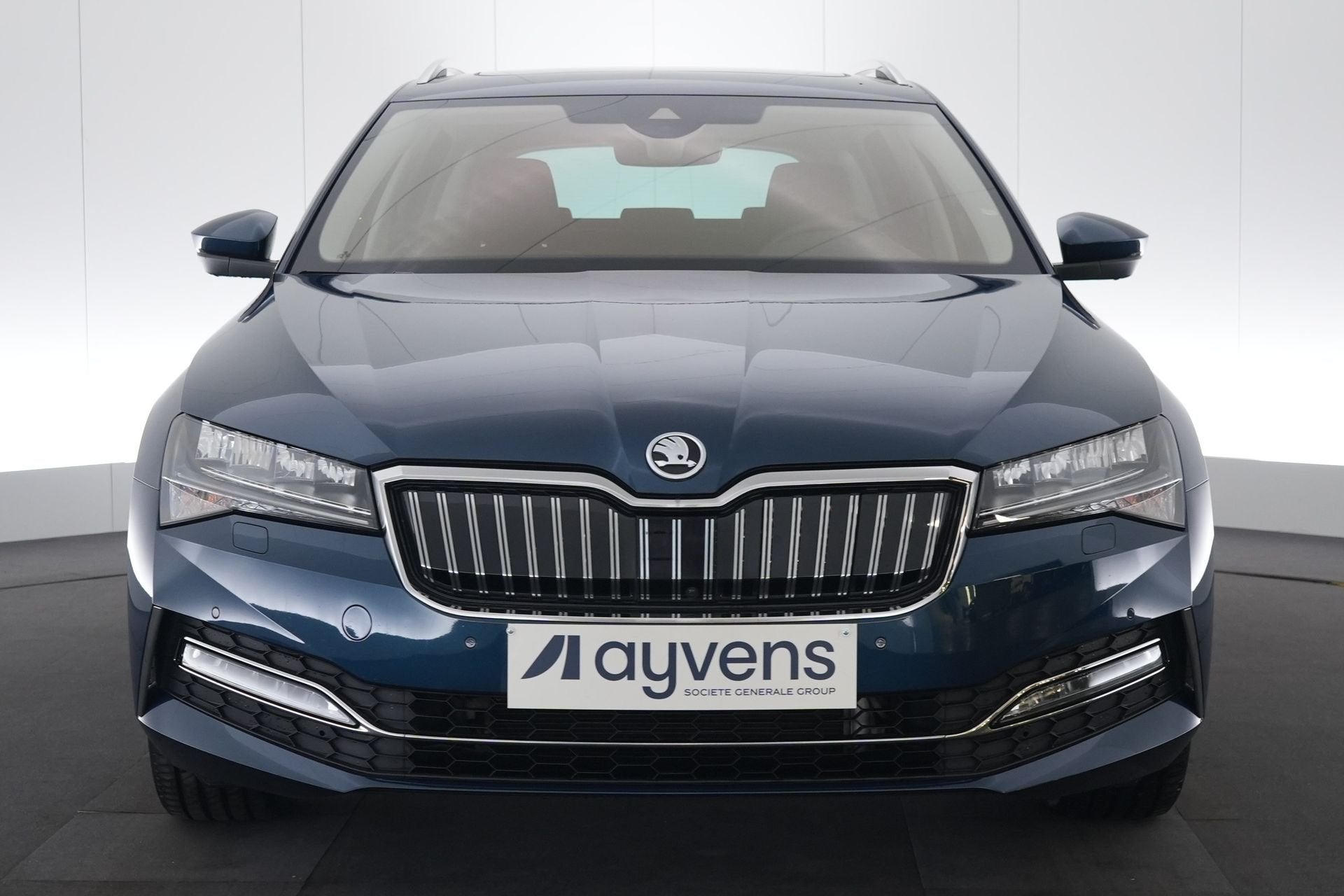 (2AQS900) SKODA SUPERB COMBI, Auto's, Gebruikt, Euro 6, Blauw, 5 deurs