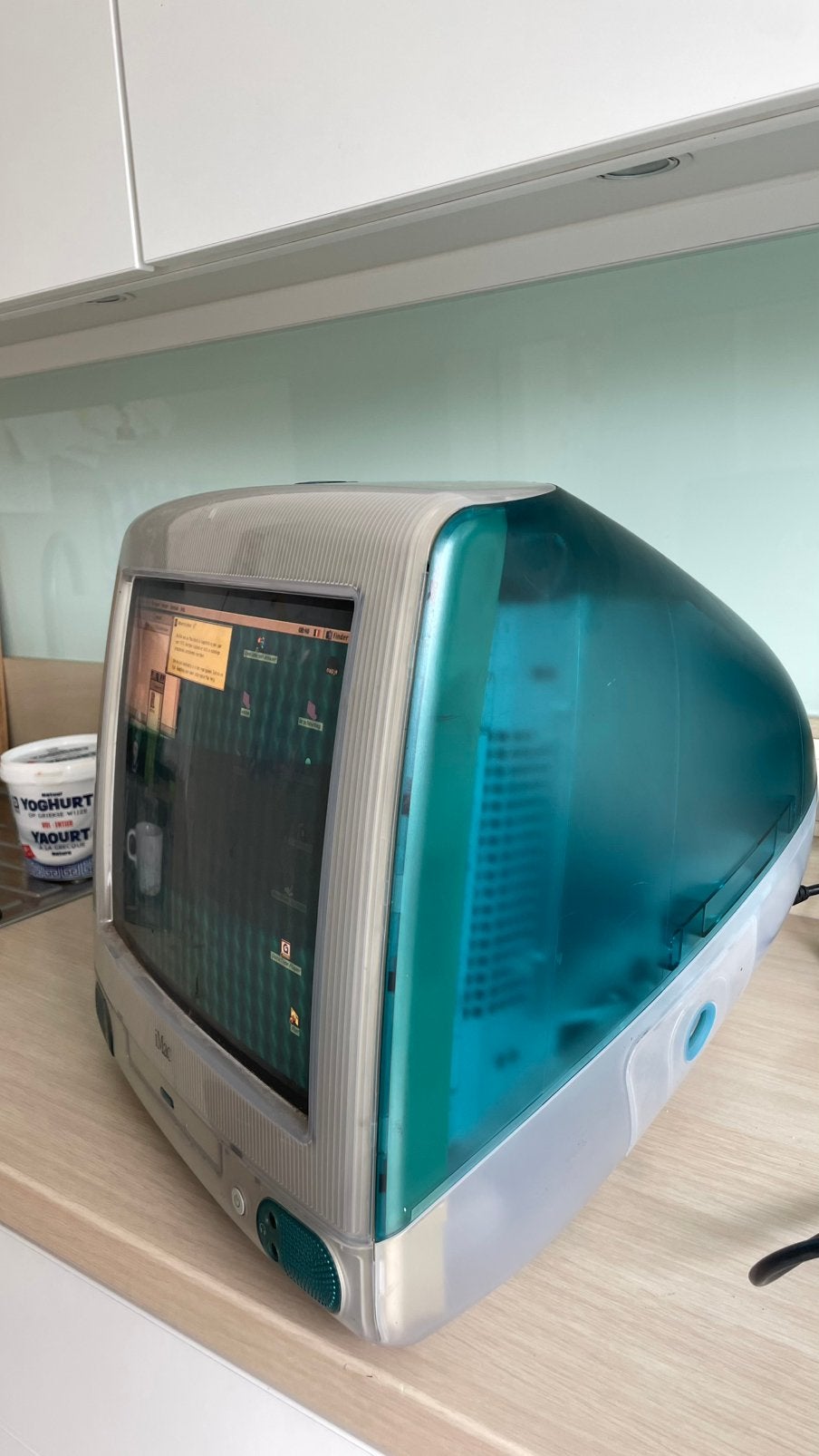 Imac, Enlèvement