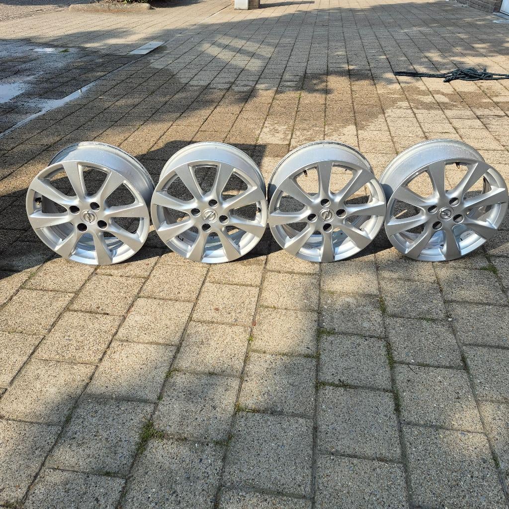 Aluminum velgen perfecte staat met bouten, Auto-onderdelen, Banden en Velgen, Ophalen, Gebruikt, Velg(en), 16 inch