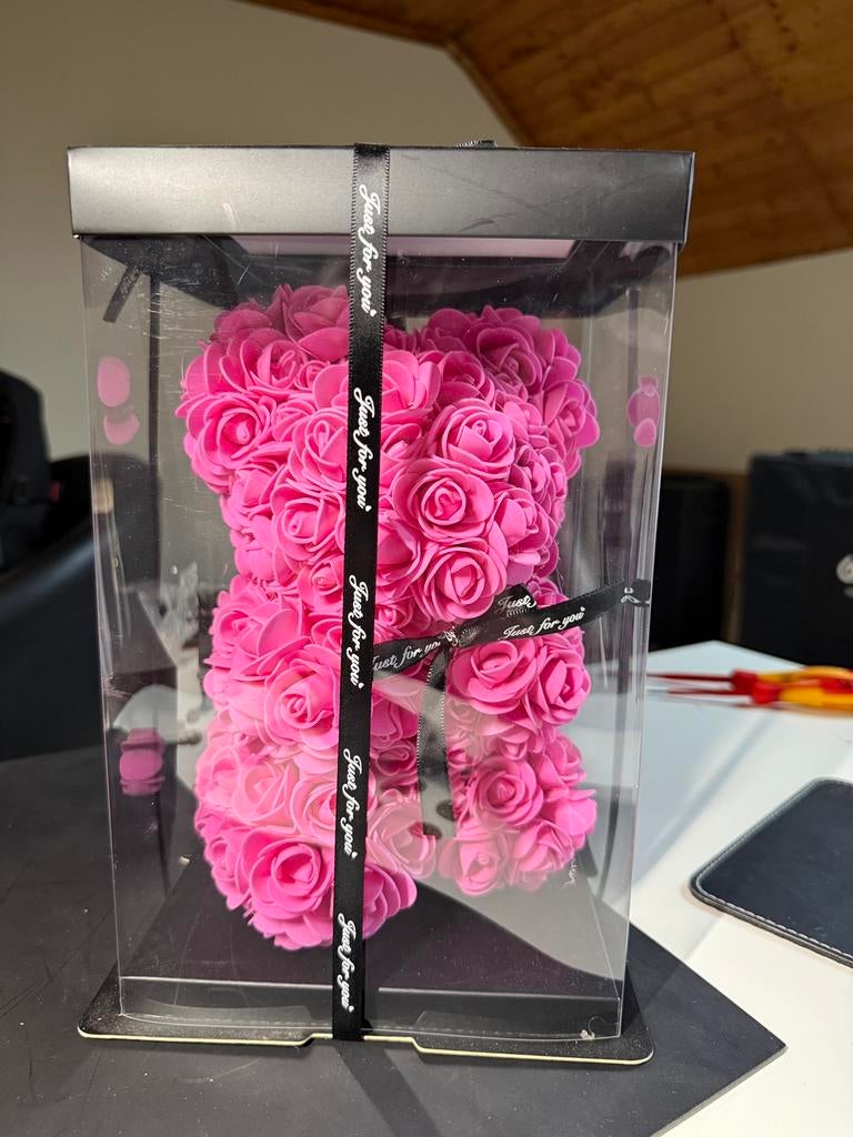 Roze Rozen Beer, Ophalen, Nieuw