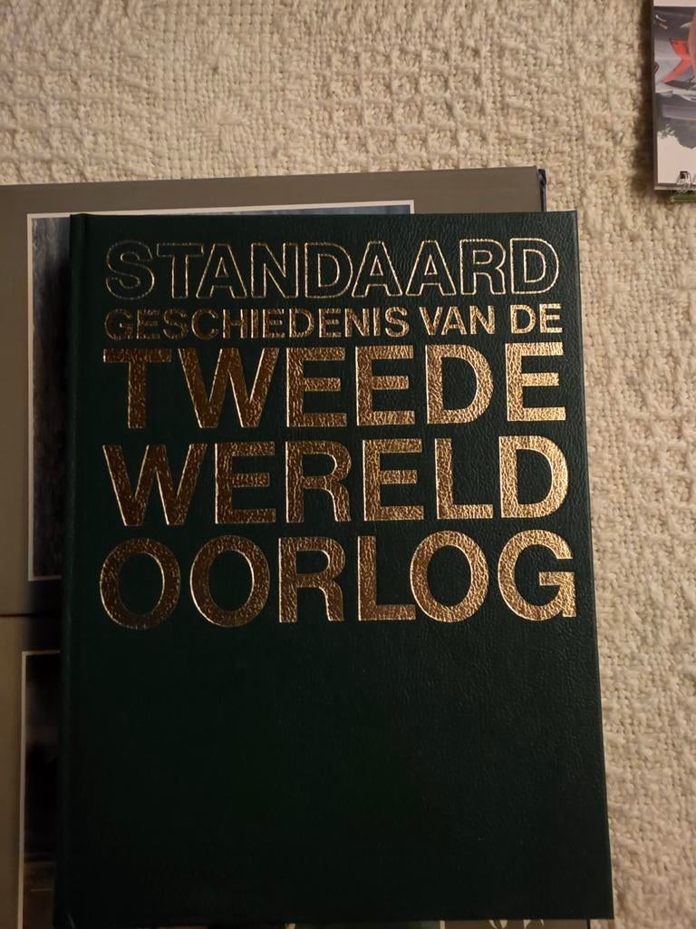 Oude geschiedenis boeken over wereld oorlog 2, Boeken, Ophalen