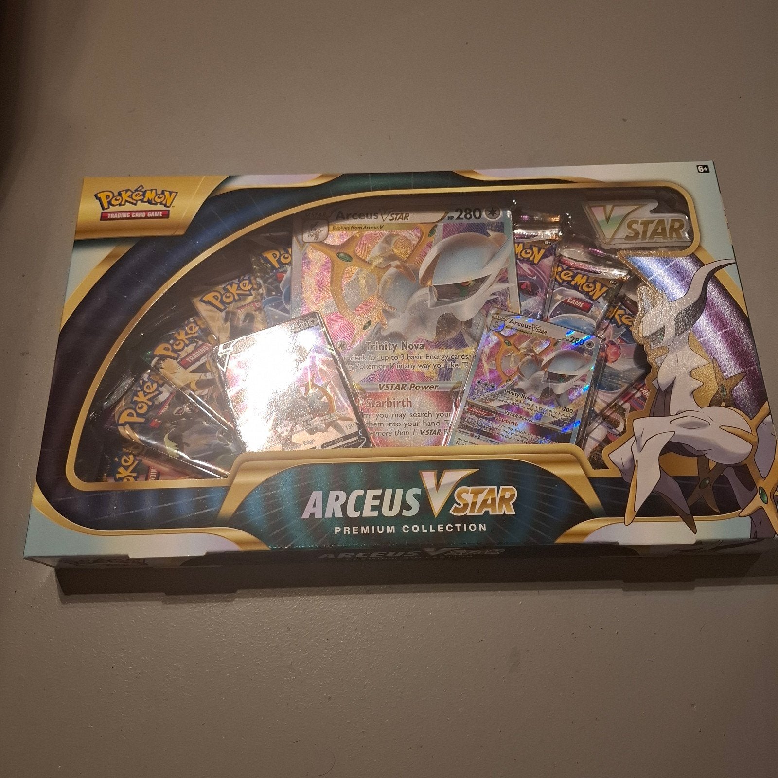 Pokemon Arceus Vstar premium collection, Ophalen of Verzenden