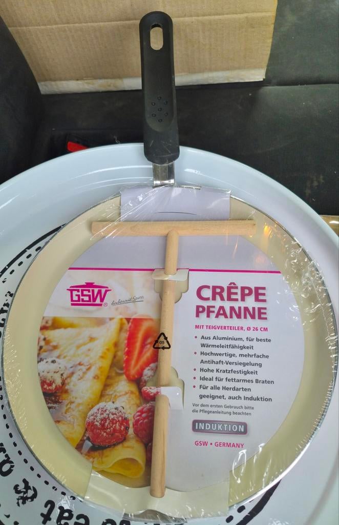 Poêles a crêpes 26cm. Neuf. Induction., Neuf, Enlèvement ou Envoi, Aluminium, Autres types