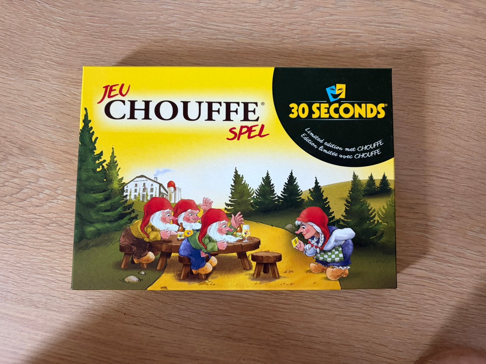 30 Seconds Chouffe editie, Hobby en Vrije tijd, Ophalen of Verzenden, Zo goed als nieuw