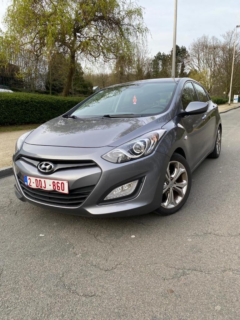 Hyundai i30 2013 – Essence, Manuelle, Contrôle technique, Achat, 139 g/km, 1200 kg, Boîte manuelle