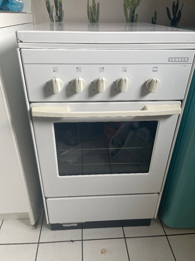 Gasvuur met oven zanker, Ophalen, Gebruikt, 4 kookzones, Gas