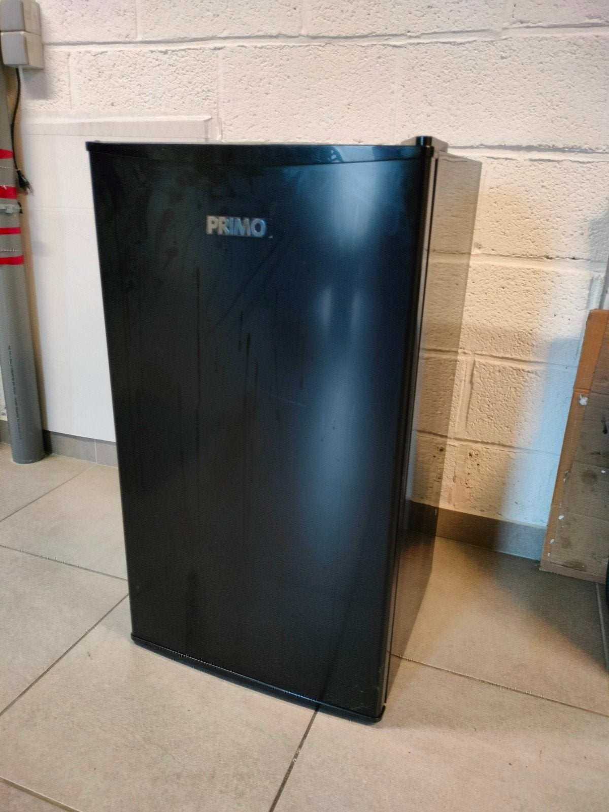 Réfrigérateur noir modèle de table Primo, Electroménager, Neuf, Avec compartiment congélateur, Enlèvement, 45 à 60 cm