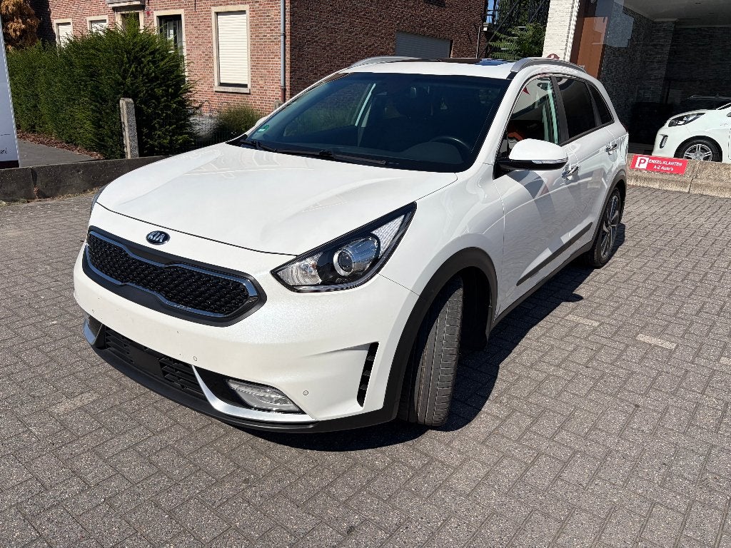 Kia Niro 1.6 Hybride automaat vele opties, Auto's, Dealer onderhouden, Monovolume, 4 cilinders, 1600 cc