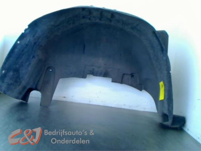 Passage de roue d'un Opel Combo, -, Opel, 3 mois de garantie, Utilisé