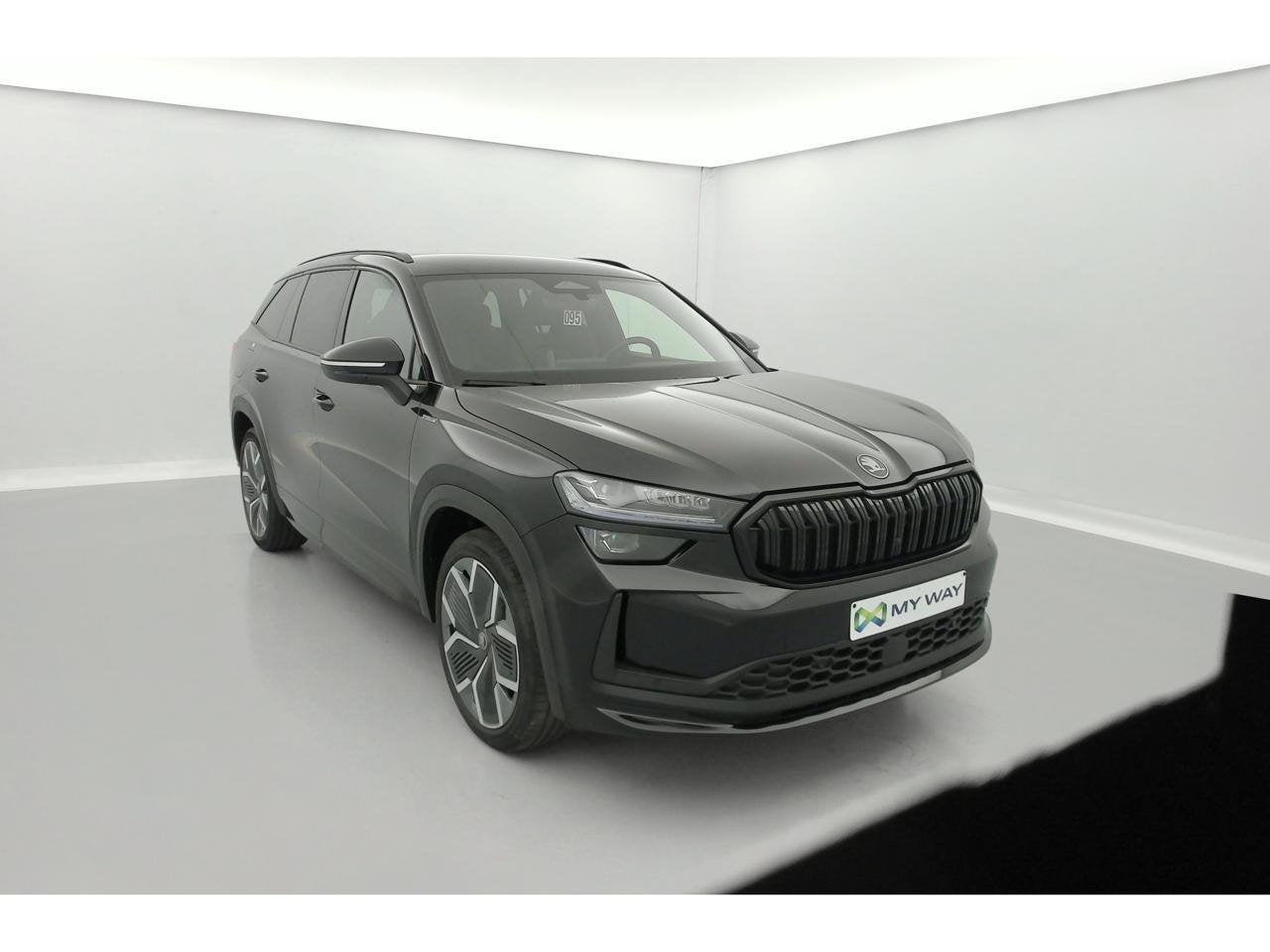 Skoda Kodiaq 1.5 TSI MHEV Sportline 7pl. DSG, Auto's, Automaat, Zwart, Kodiaq, Bi-Xenon koplampen