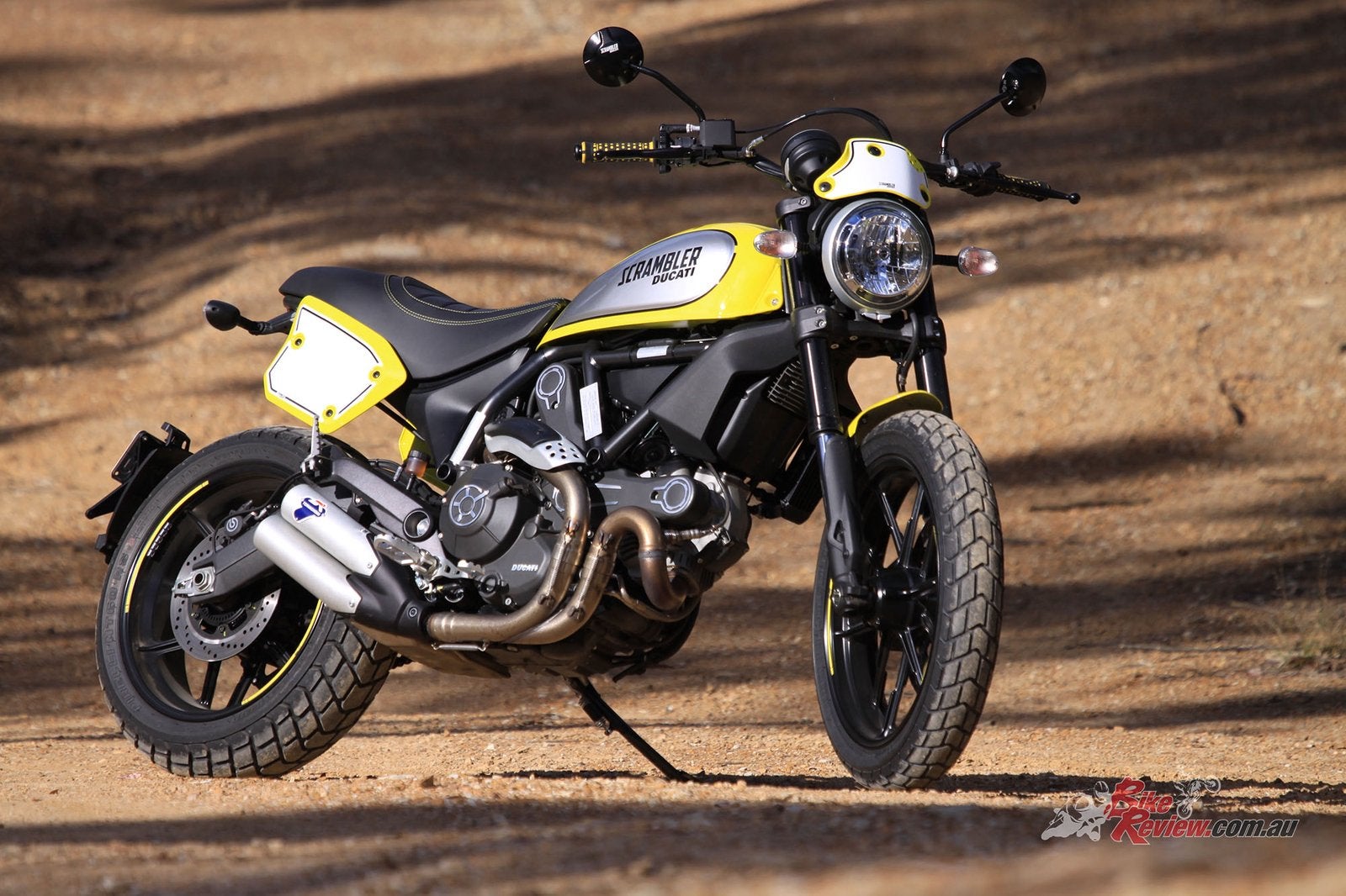 Ducati Scrambler Flat Track Pro, Motoren, 2 cilinders, Sportuitlaat, Occasion, Motorrijbewijs A