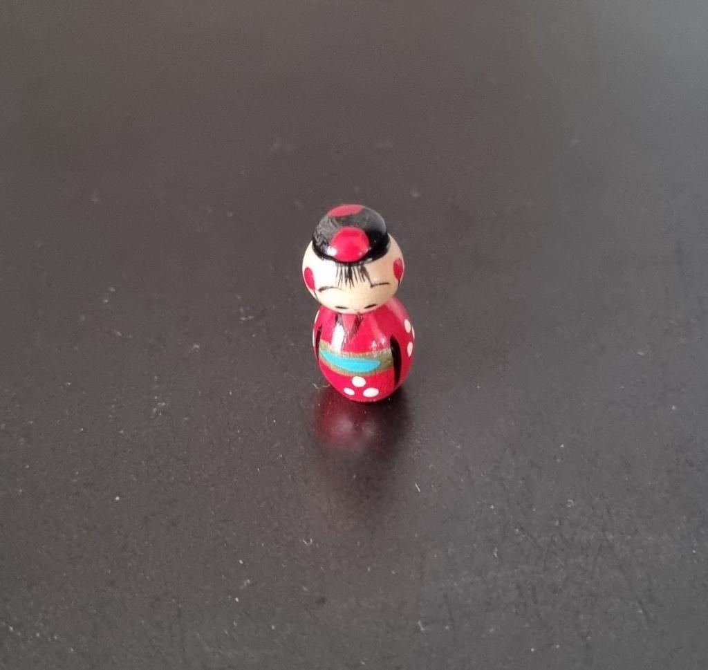 Super schattige miniatuur kokeshi, Antiek en Kunst, Verzenden