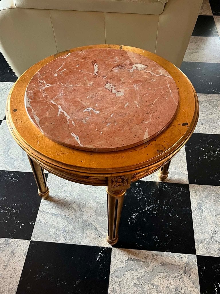 marmeren bijzettafel, Ophalen